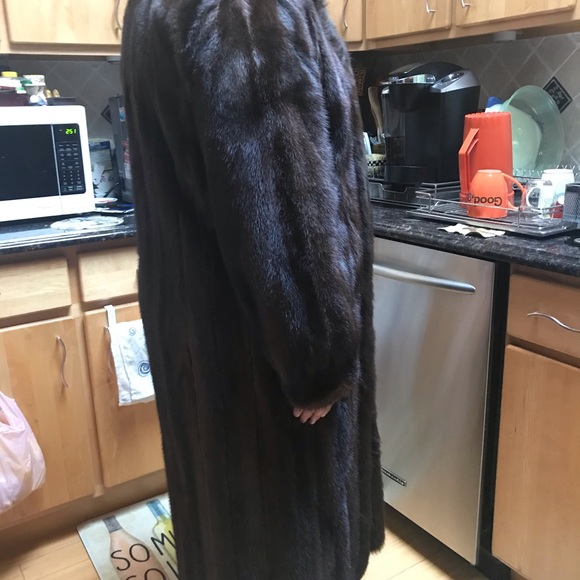 Mink coat - Picture 2 of 3